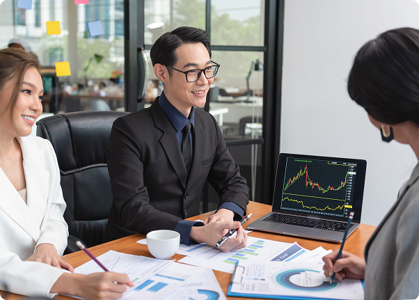 Business People Meeting About Business Plan Present Explain Financial Chart From Laptop
